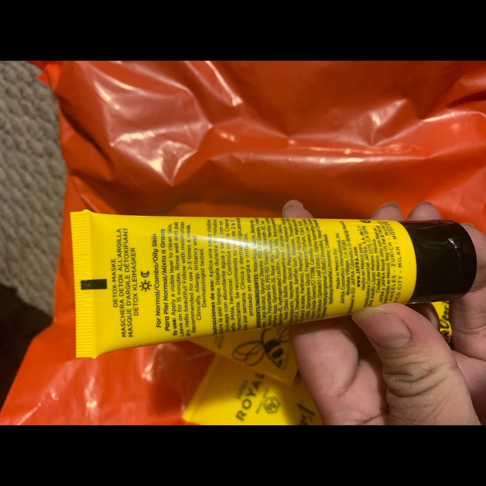 Boost Regimen -Normal/Combination/Oily Face - Picture 5 of 8